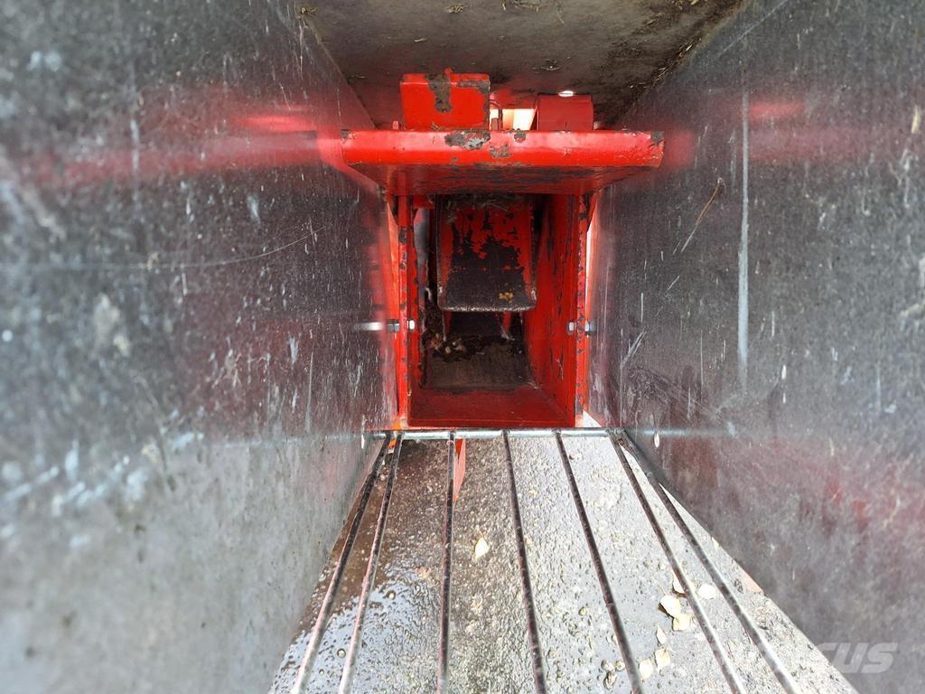 Esko 102 Sniego pūstuvai