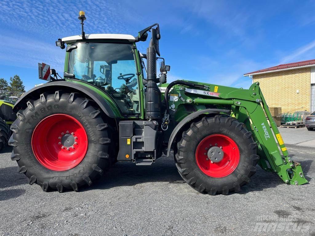 Fendt 718 Traktoriai