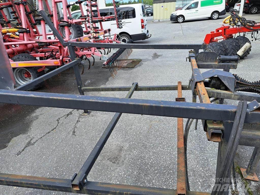 Japa 2100 Medžių skaldymo, pjovimo ir lupimo įrengimai