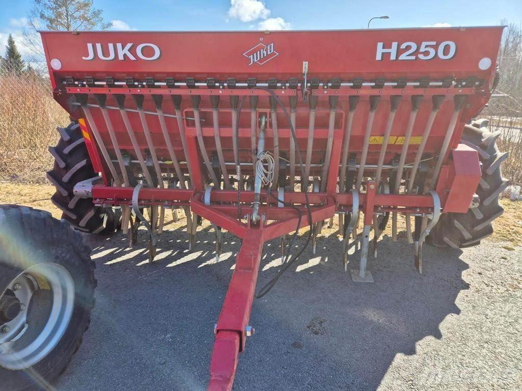 Juko H250 Sėjamieji kombainai