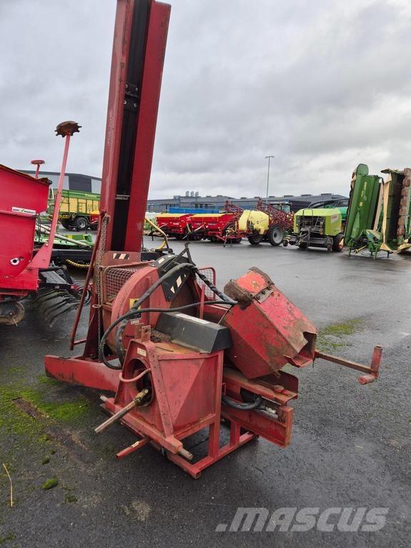 Scan 600 Medžių skaldymo, pjovimo ir lupimo įrengimai