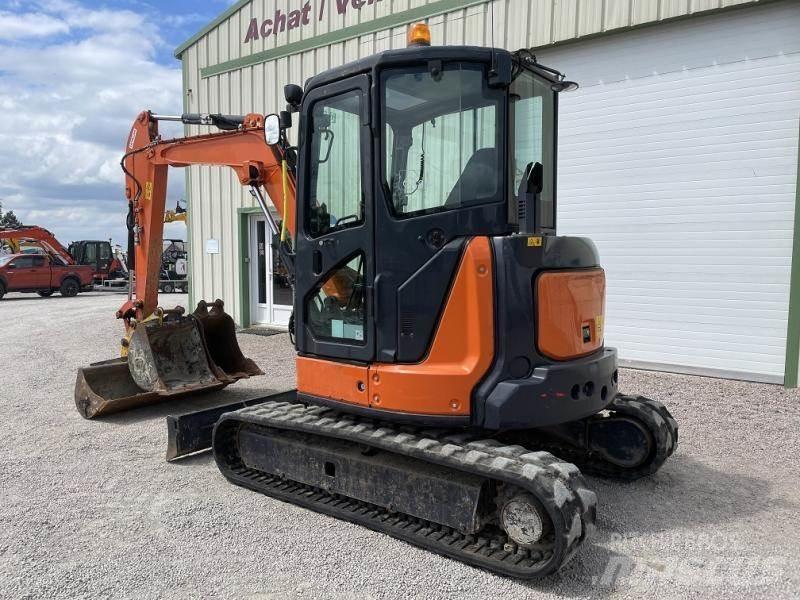 Hitachi ZX48U Mini ekskavatoriai < 7 t