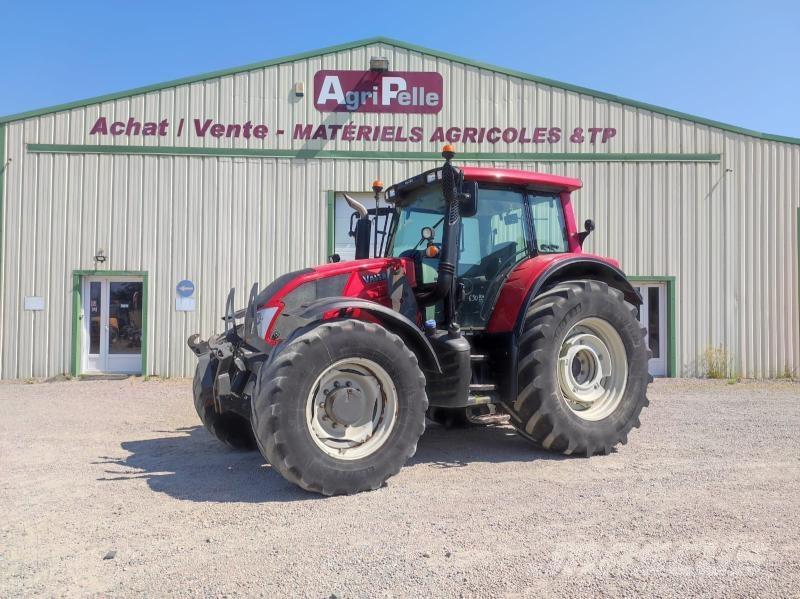 Valtra N163 Traktoriai