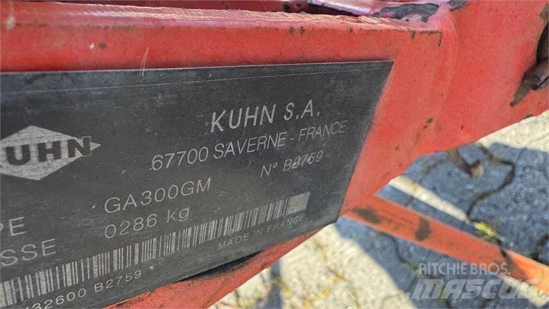 Kuhn GA300GM Šieno grėbliai ir vartytuvai