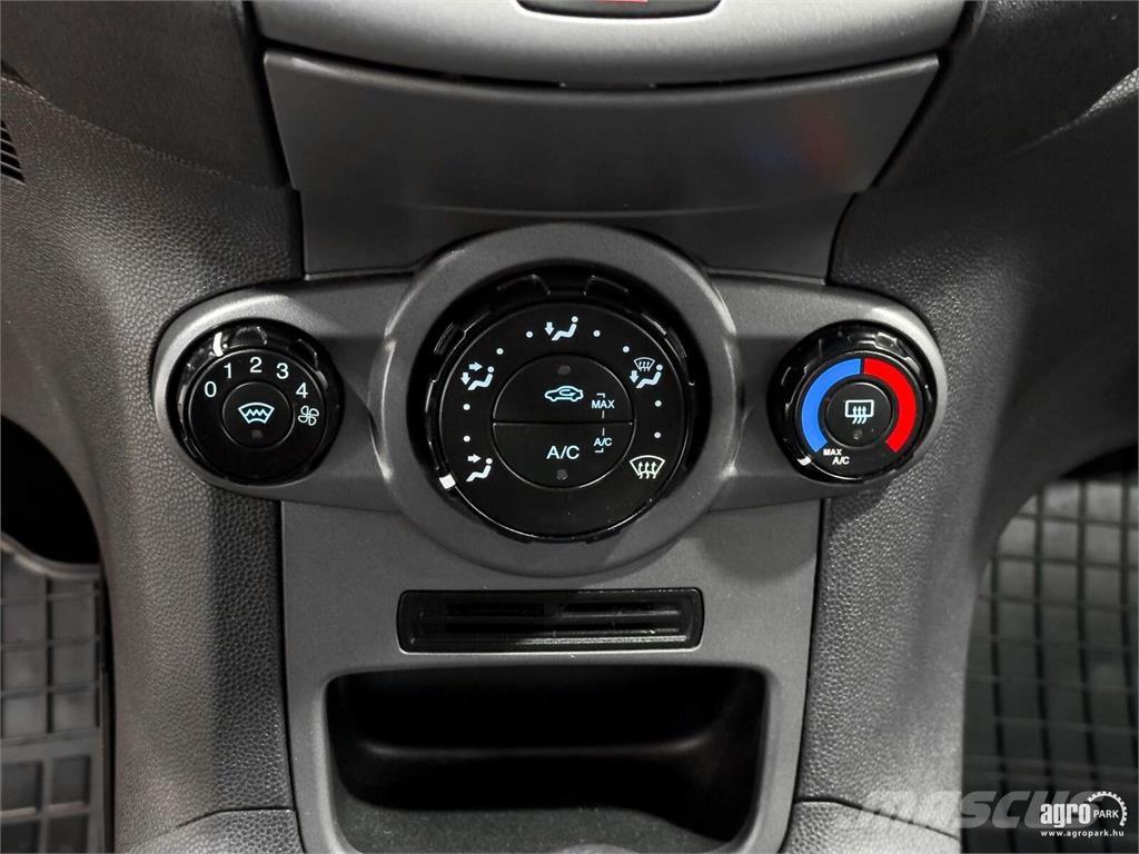 Ford Fiesta Lengvieji automobiliai