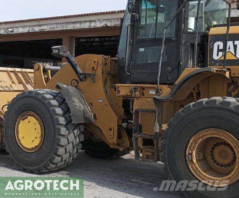 CAT 962M Traktoriai