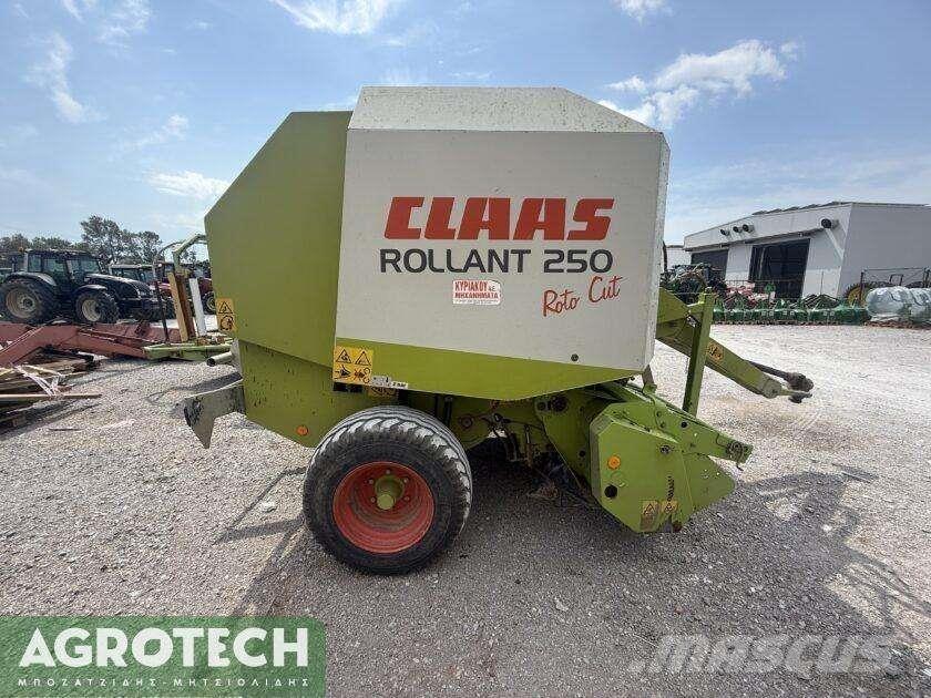 CLAAS Rollant 250 RC Ritinių presai