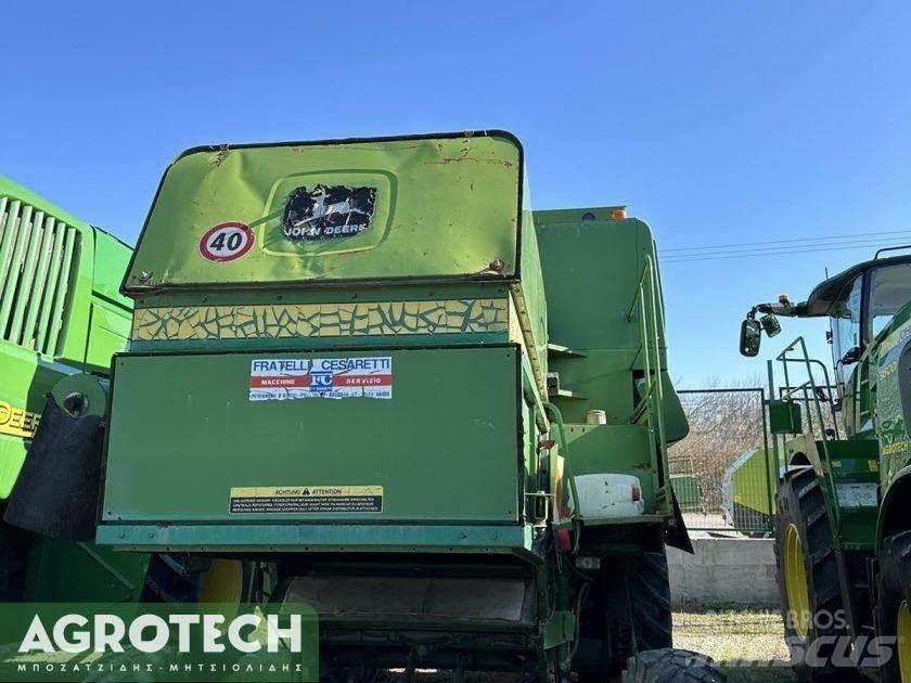 John Deere 1177 Traktoriai