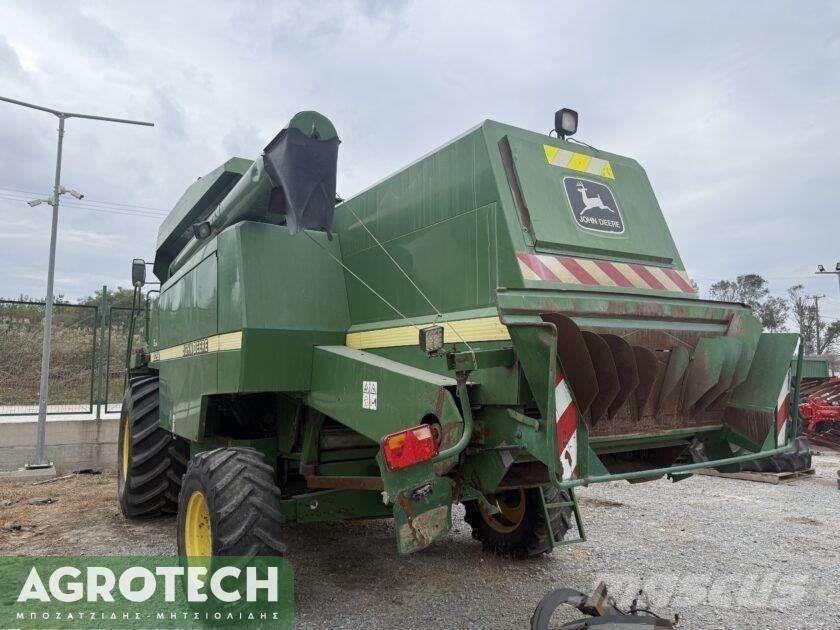 John Deere 2258 Traktoriai