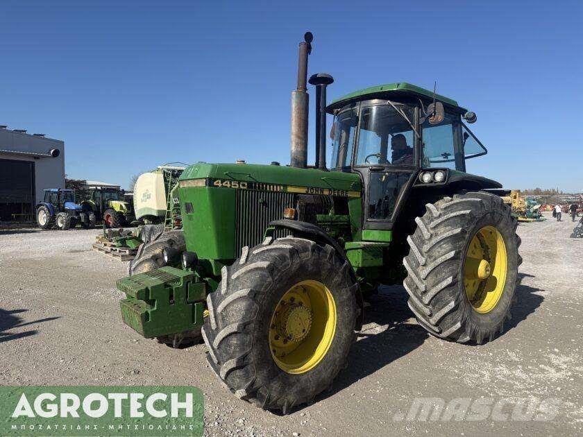 John Deere 4450 Traktoriai