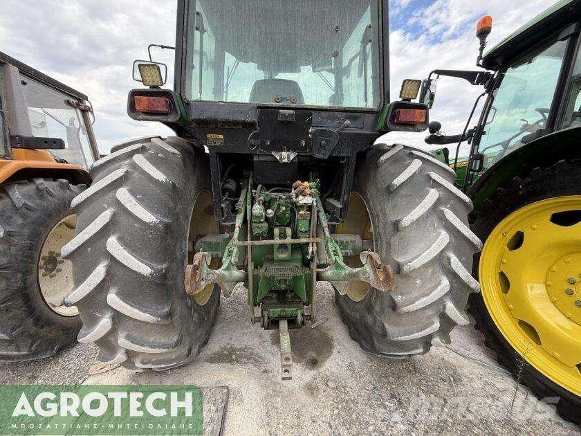John Deere 4455 Traktoriai