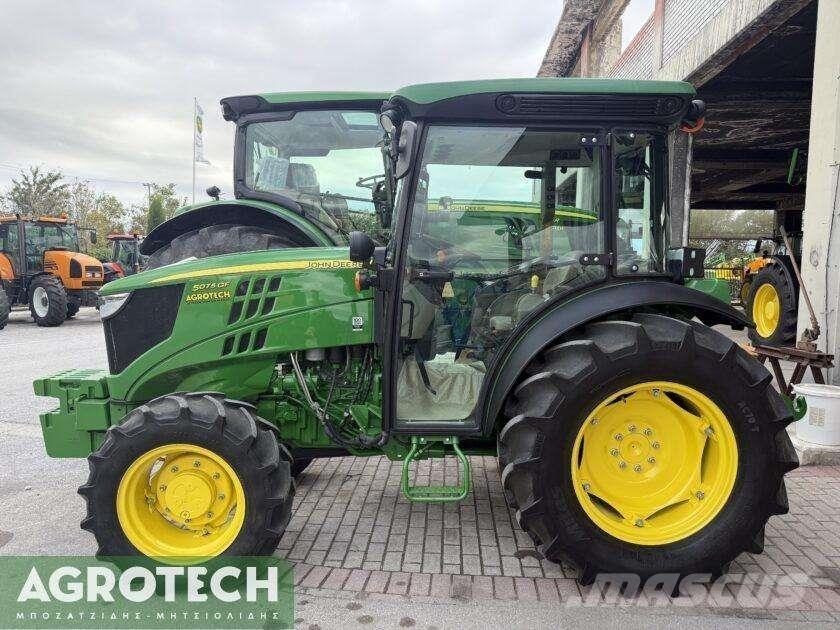 John Deere 5075 GF Traktoriai