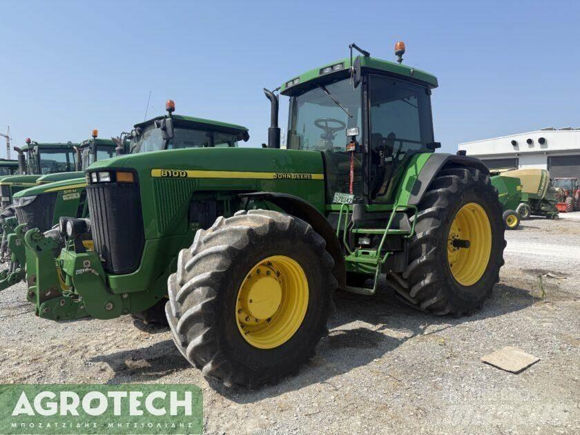 John Deere 8100 Traktoriai