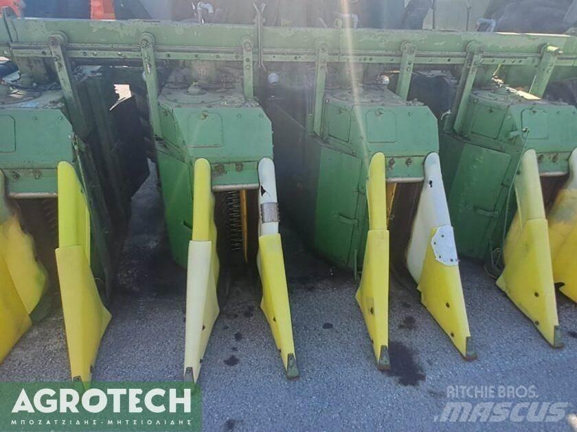John Deere 9960 Traktoriai