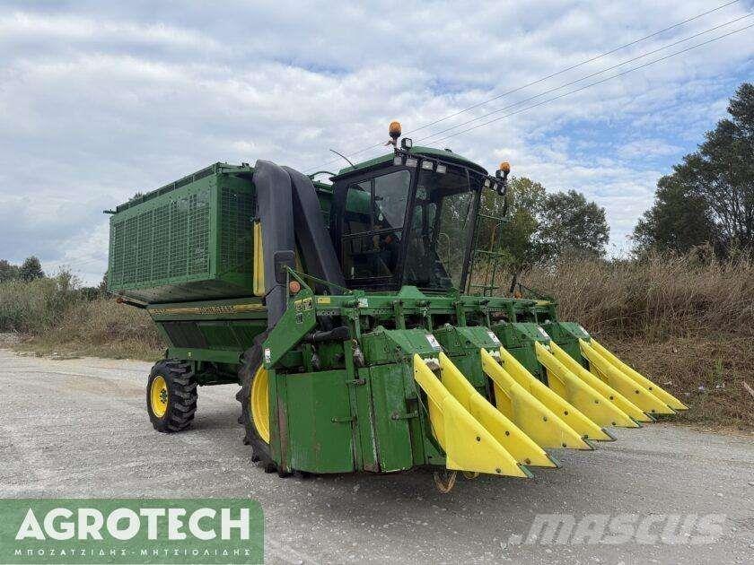 John Deere 9970 Traktoriai