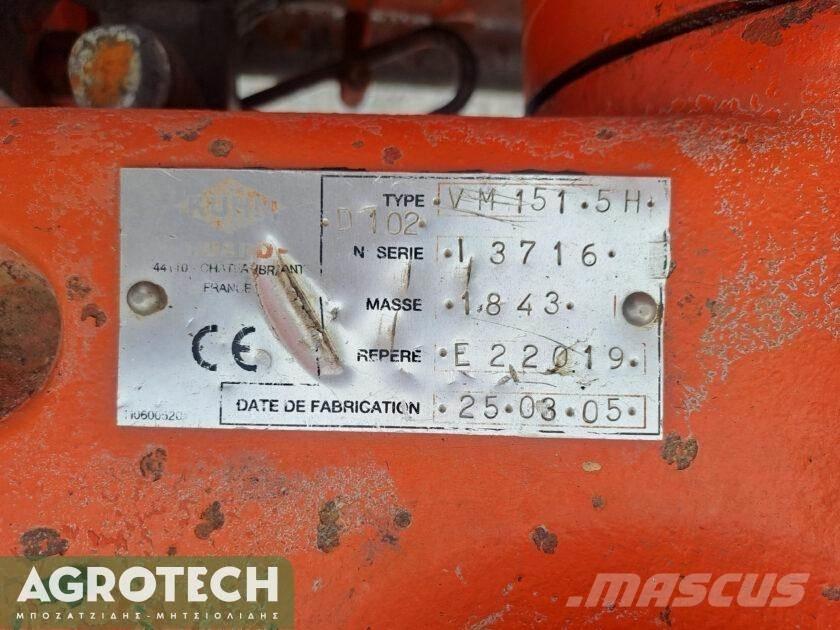 Kuhn Vari-Master 151 Traktoriai