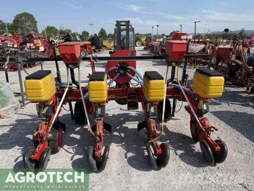 MaterMacc MS 8200 Traktoriai