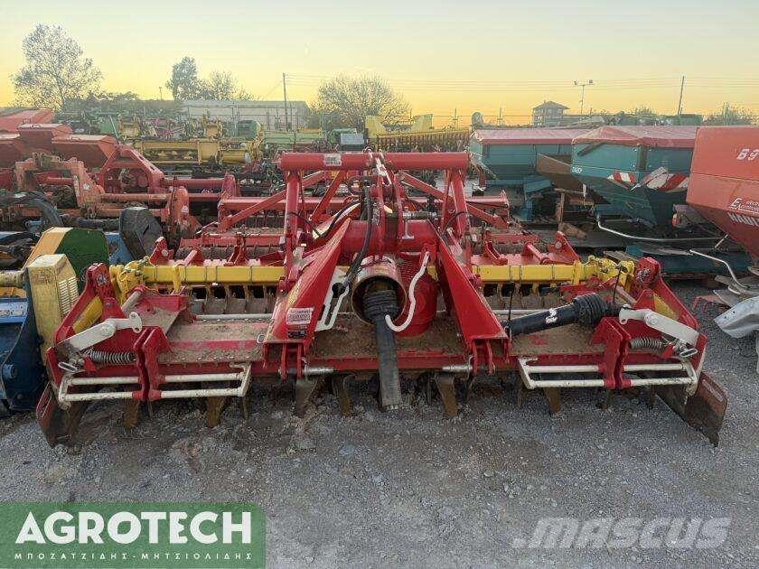 Pöttinger  Traktoriai