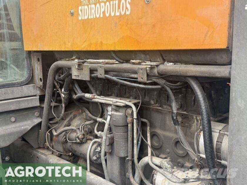 Renault 110-54 Traktoriai