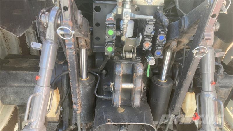 Valtra T130 Traktoriai