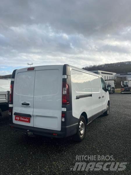 Opel Vivaro Mikroautobusai