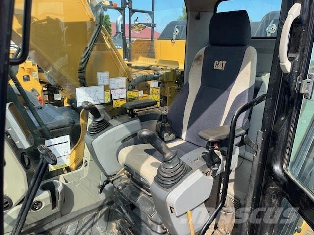 CAT 320EL Vikšriniai ekskavatoriai
