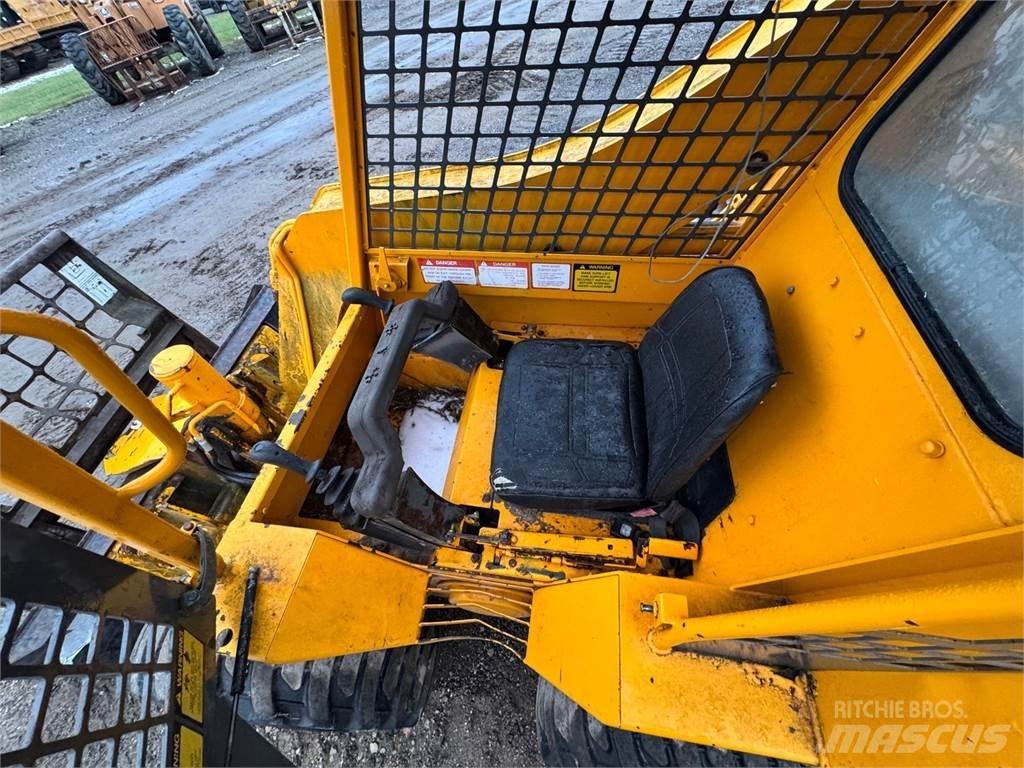 JCB 165 Krautuvai su šoniniu pasukimu