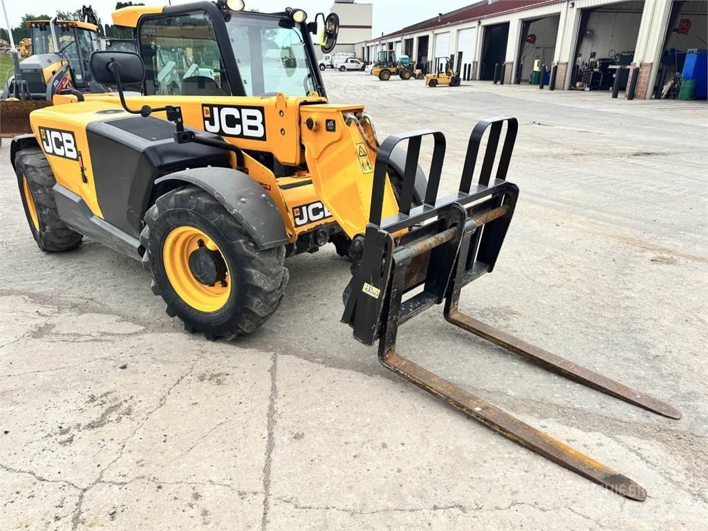 JCB 525-60 Teleskopiniai krautuvai