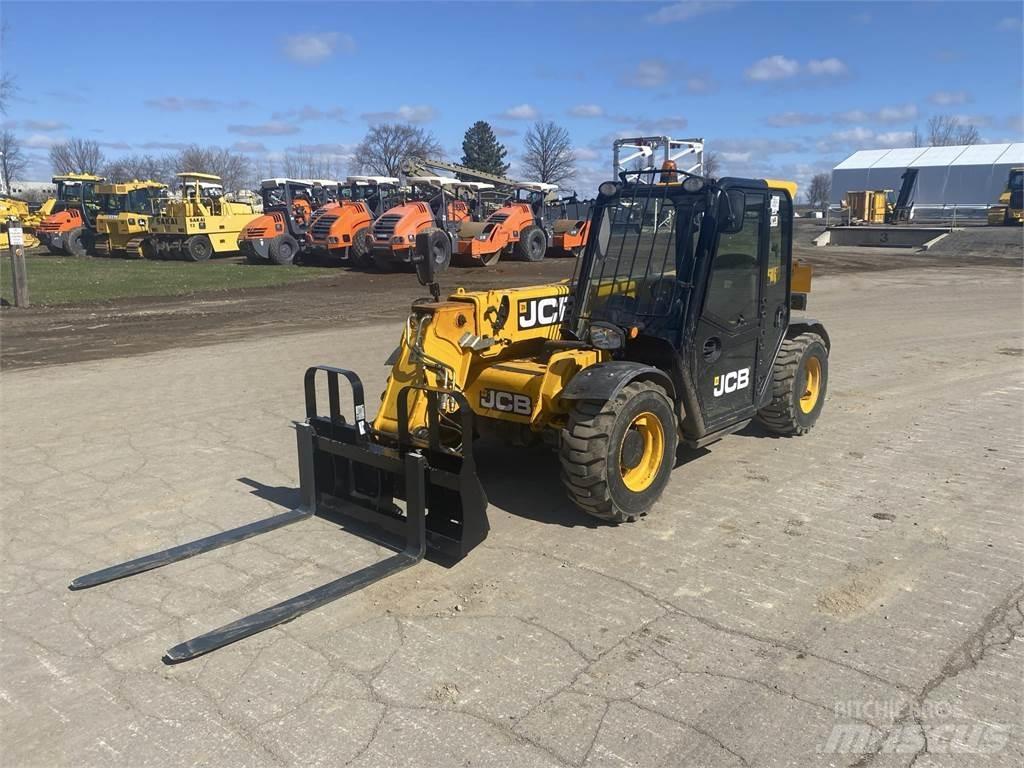 JCB 525-60 Teleskopiniai krautuvai