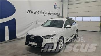 Audi Q7 Lengvieji automobiliai