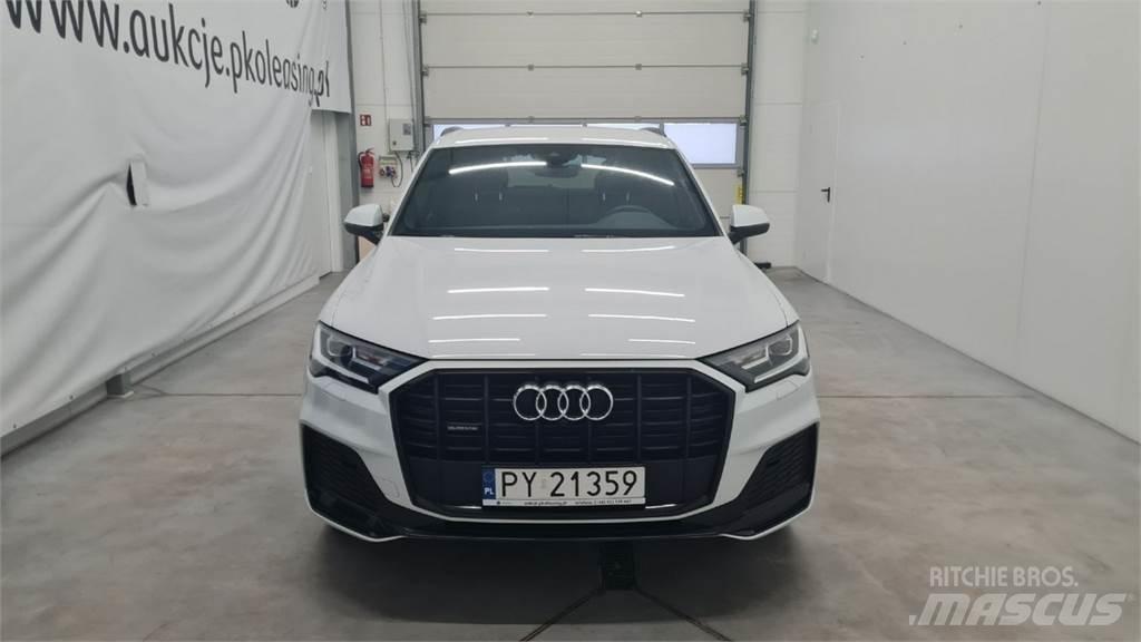 Audi Q7 Lengvieji automobiliai