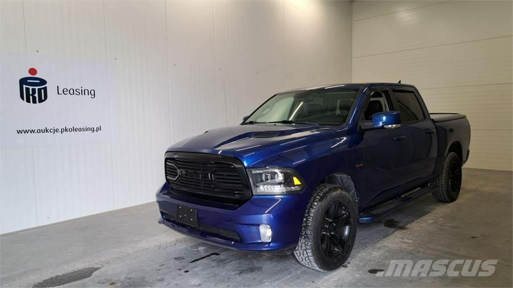 Dodge RAM Lengvieji automobiliai