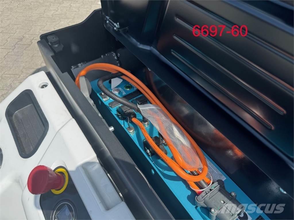 Bobcat BSL 12 N-7i Rankiniai vėžimėliai