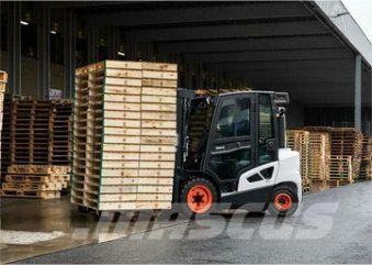 Bobcat D 30 S 9 Dyzeliniai krautuvai