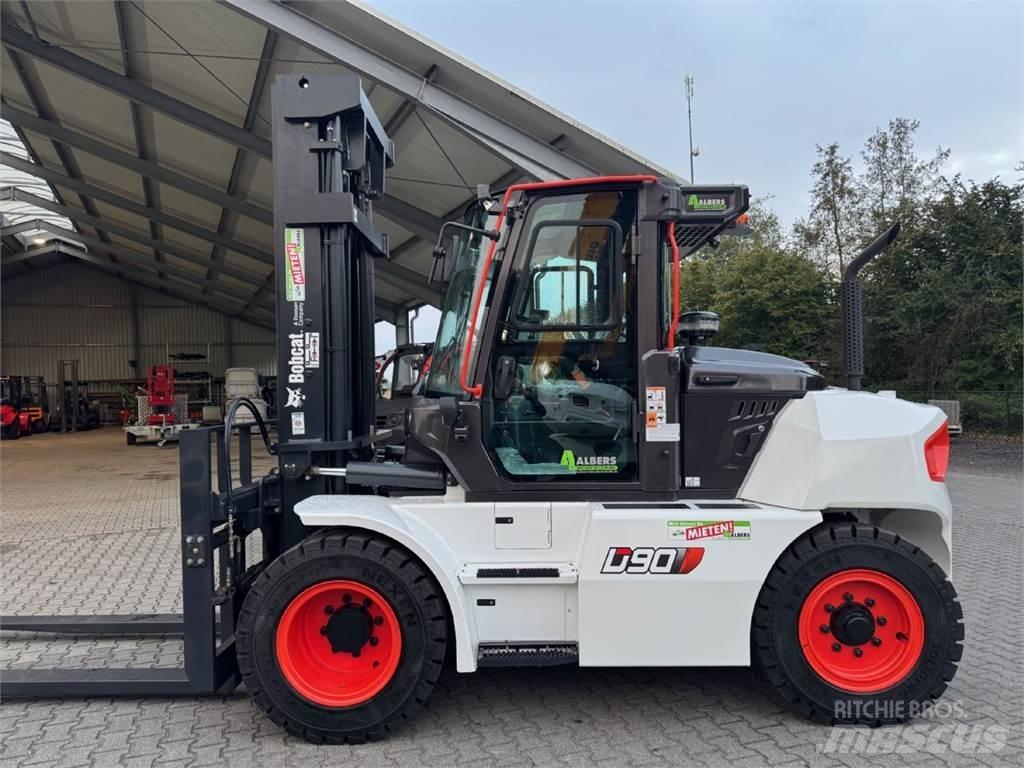 Bobcat D 90 S 9 Dyzeliniai krautuvai