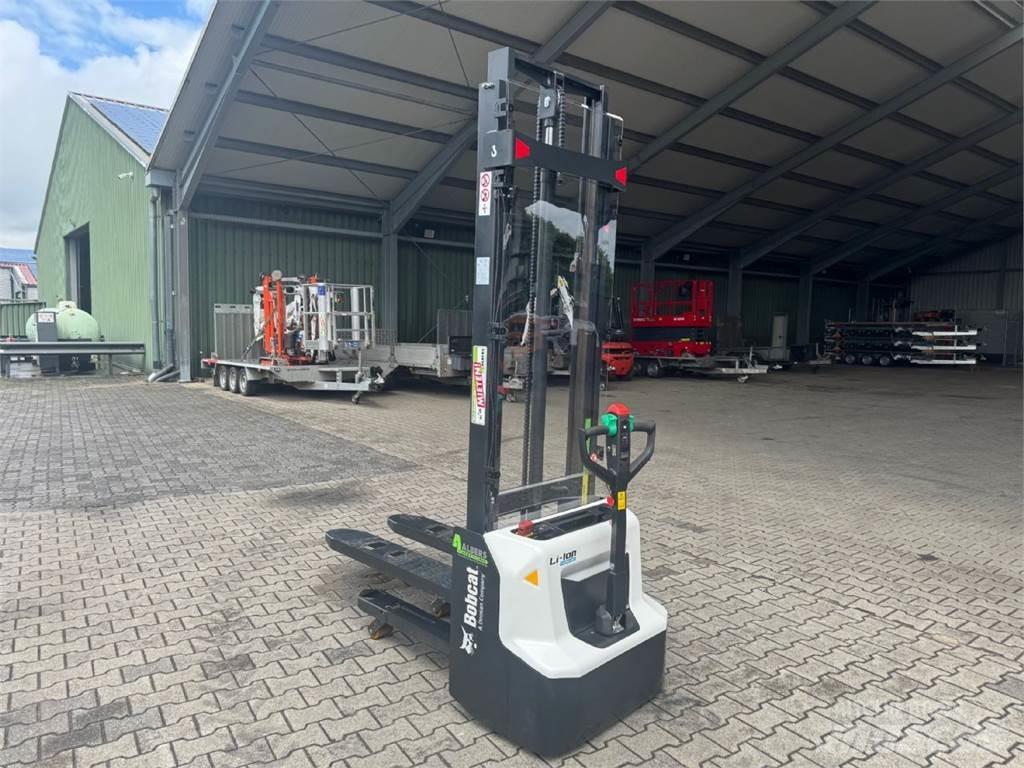 Bobcat LSM12N-7 i Rankiniai vėžimėliai