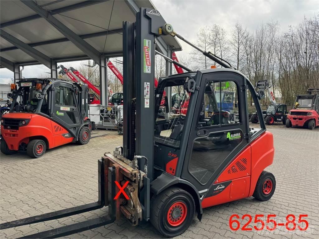 Linde H 30 D 02 EVO Dyzeliniai krautuvai