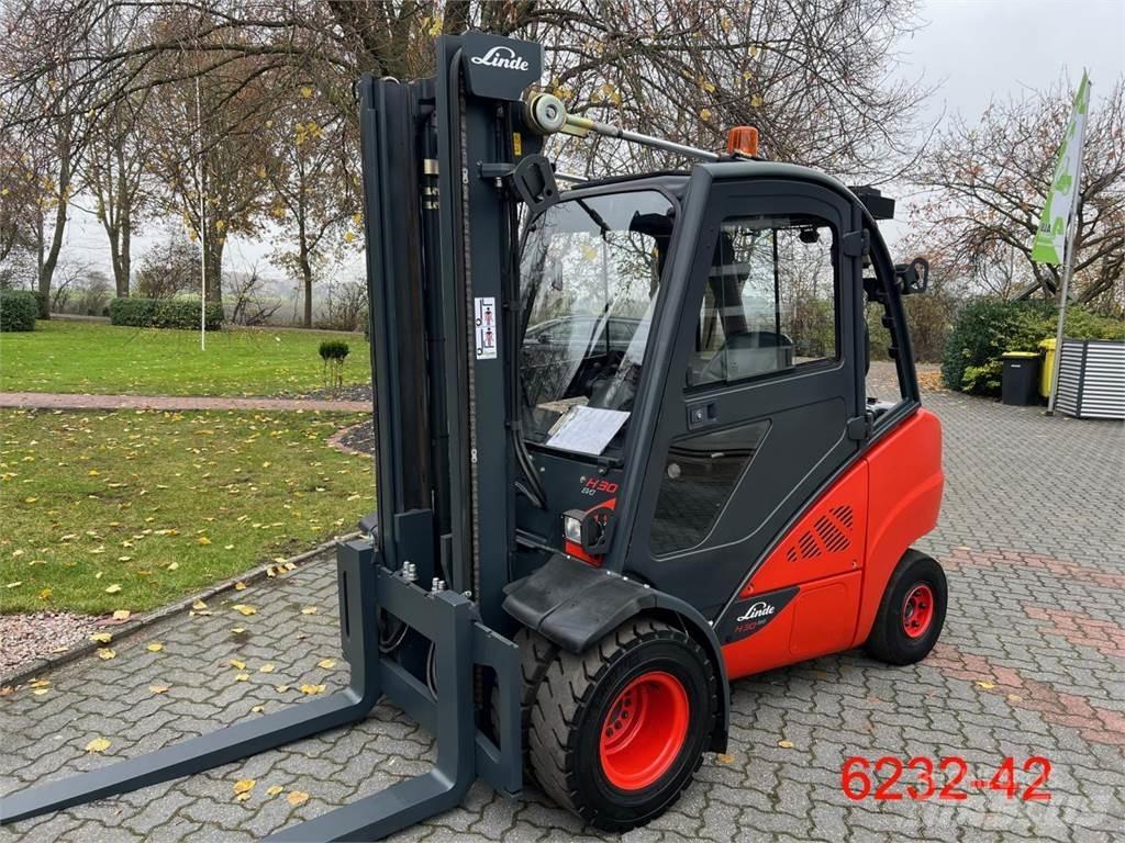 Linde H 30 D 02 EVO Dyzeliniai krautuvai