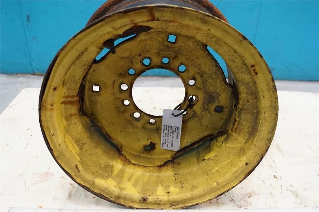 15 15X10LB Padangos, ratai ir ratlankiai