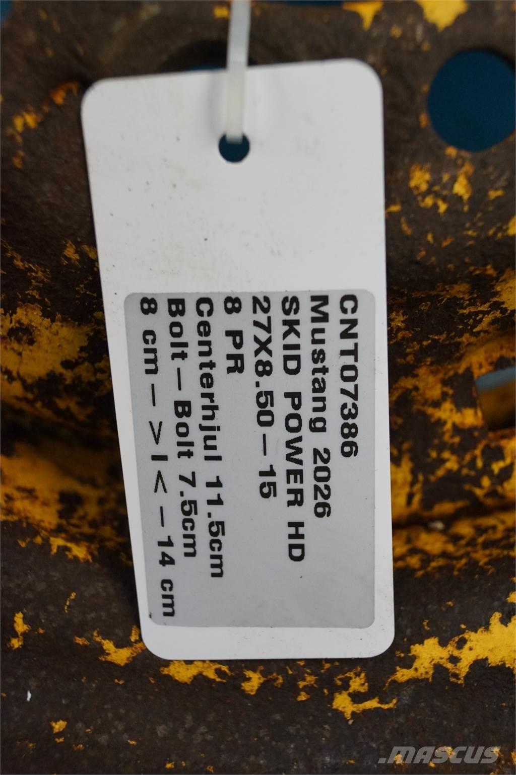  15 27X8.50-15 Padangos, ratai ir ratlankiai