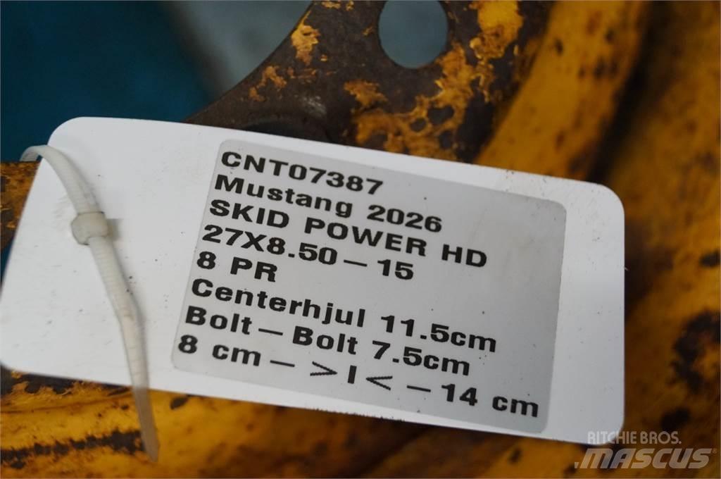  15 27X8.50-15 Padangos, ratai ir ratlankiai
