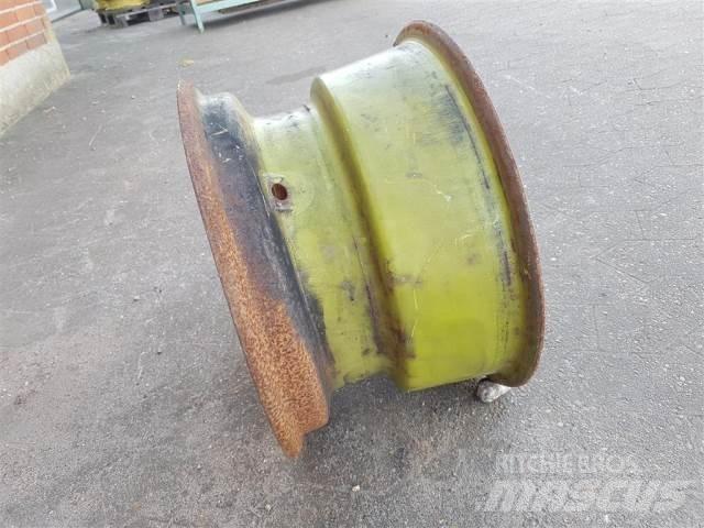  15 9.00X15 Padangos, ratai ir ratlankiai