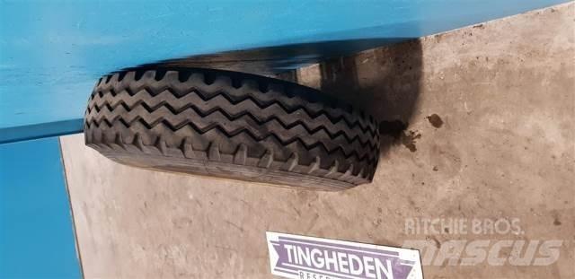  16 9.00R16 Padangos, ratai ir ratlankiai
