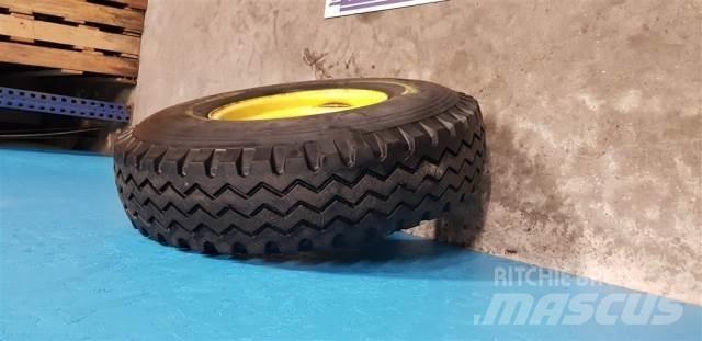  16 9.00R16 Padangos, ratai ir ratlankiai