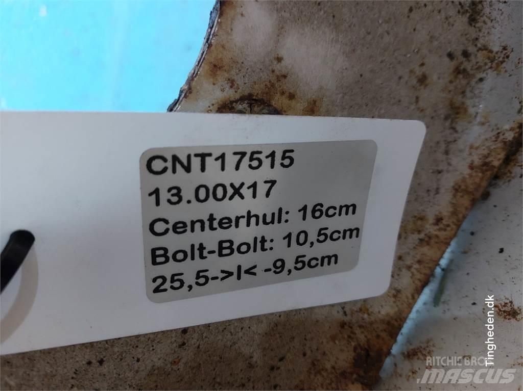  17 13.00X17 Padangos, ratai ir ratlankiai
