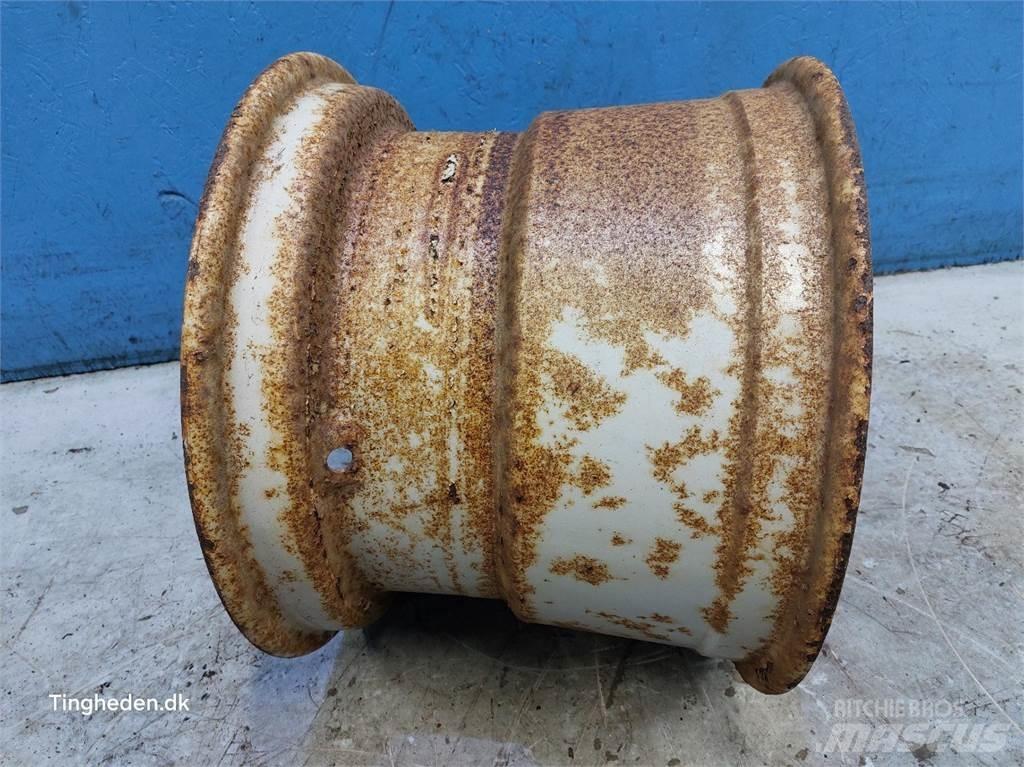  17 13.00X17 Padangos, ratai ir ratlankiai