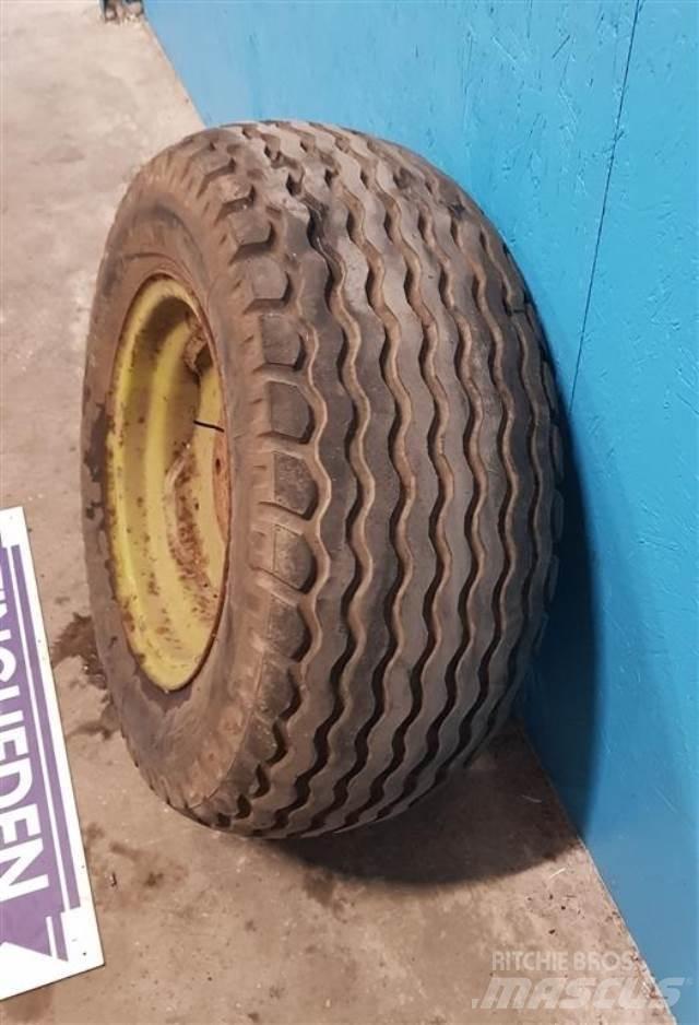  17 15.0/55-17 Padangos, ratai ir ratlankiai