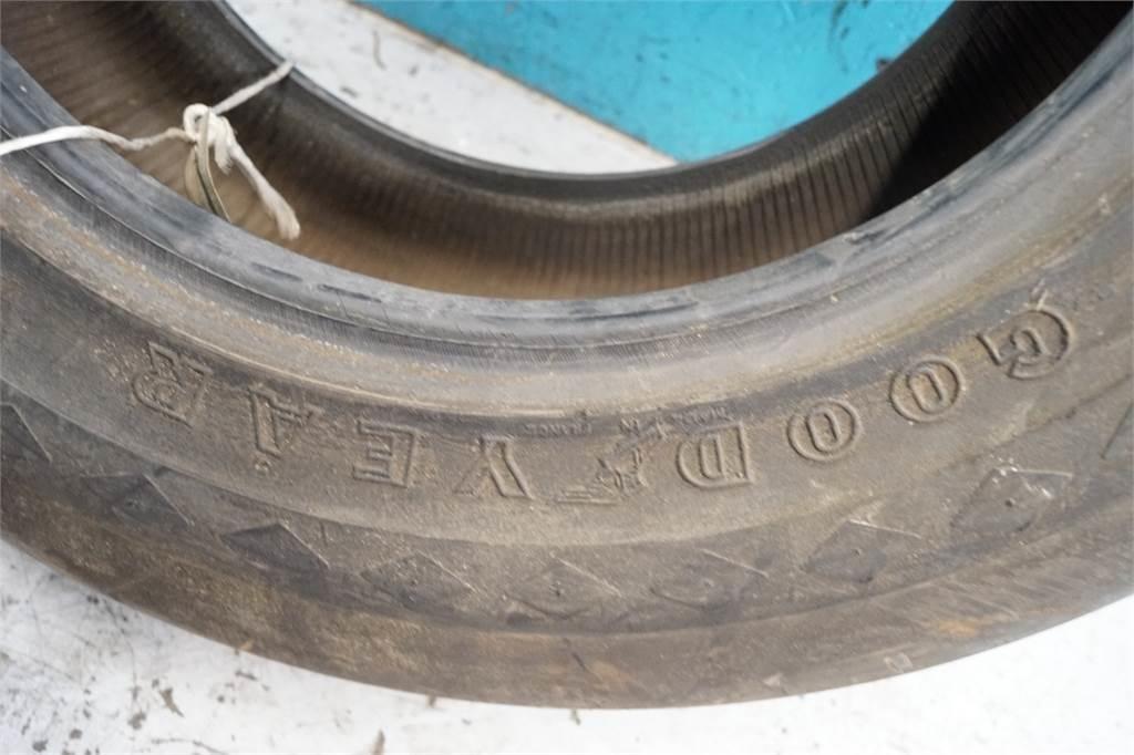  18 10.5/80-18 Padangos, ratai ir ratlankiai