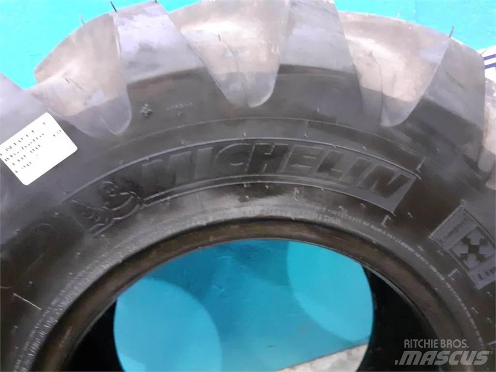  18 340/80R18 Padangos, ratai ir ratlankiai