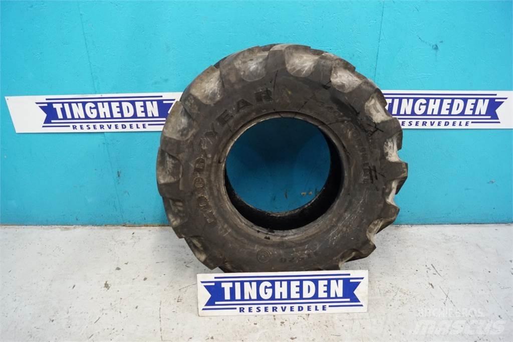  18 340/80R18 Padangos, ratai ir ratlankiai